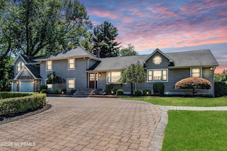 40 Centerville Rd, Holmdel, NJ 07733