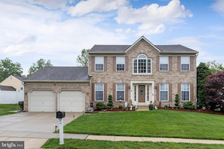 4 Mercer Dr, Sicklerville, NJ 08081