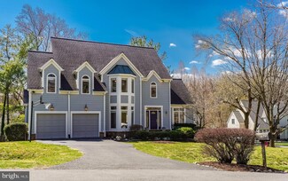 7920 Long Ridge Ct, Cabin John, MD 20818