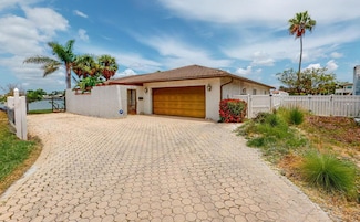 5960 Bahama Way N, Saint Pete Beach, FL 33706