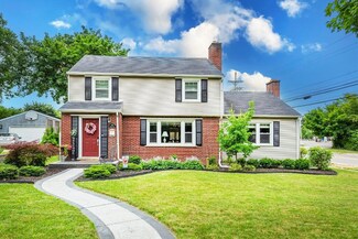 1307 Whittier Rd, Ypsilanti, MI 48197