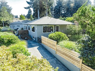 16820 NE Hassalo St, Portland, OR 97230