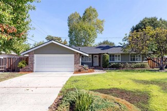 12402 Woodside Dr, Saratoga, CA 95070