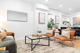 6120 Baynton St, Philadelphia, PA 19144