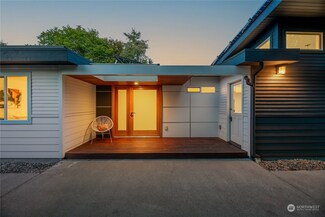 612 NW 58th St, Seattle, WA 98107