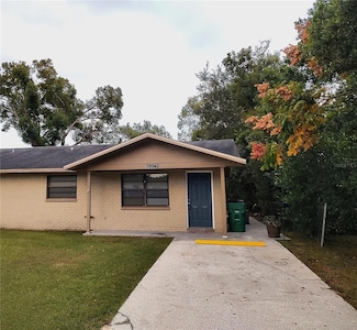 38942 9th Ave, Zephyrhills, FL 33542