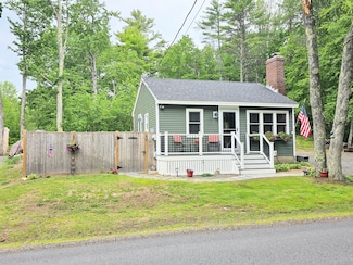 50 Logging Rd, Cape Neddick, ME 03902