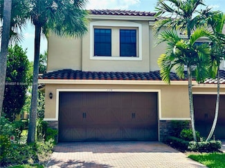 119 Riverwalk Cir E, Plantation, FL 33325
