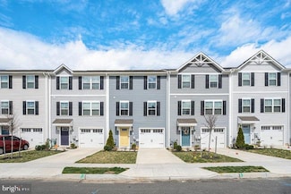 21 L Wendowski St, Beverly, NJ 08010