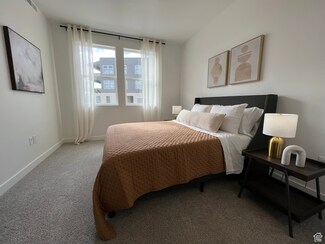 718 W Blue Magic Ln Unit S102, Sandy, UT 84070