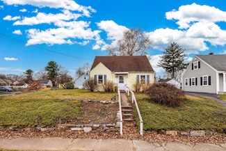 63 Winding Ln, East Hartford, CT 06118