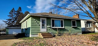 2709 Diane Ln, Hibbing, MN 55746