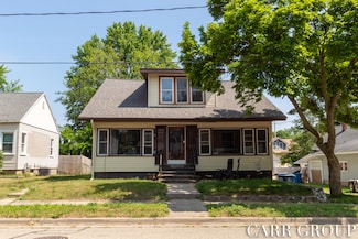 253 Lincoln St, Coopersville, MI 49404