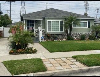 10237 Karmont Ave, South Gate, CA 90280