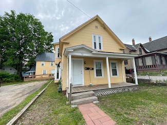 70 Dover St, Keene, NH 03431