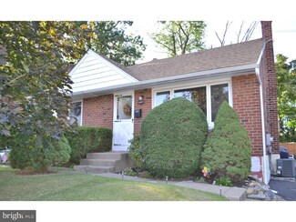 1087 West Cir, Ridley Park, PA 19078
