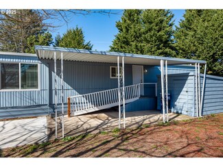 4800 Barger Dr Unit 59, Eugene, OR 97402