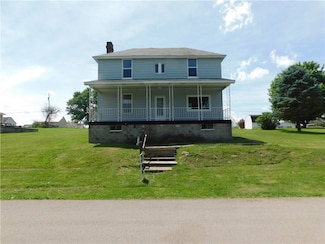 14 Collier Ave, Uniontown, PA 15401