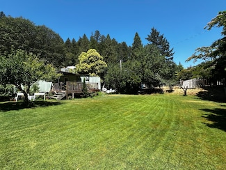 39574 California 299, Willow Creek, CA 95573