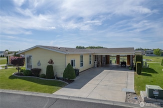1701 E Burr Ave Unit 12, Moses Lake, WA 98837