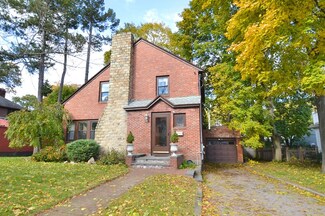 53 Arapahoe Rd, West Newton, MA 02465