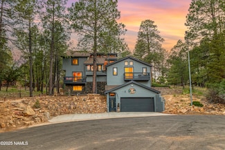 5201 E Duquesne Ln, Flagstaff, AZ 86004
