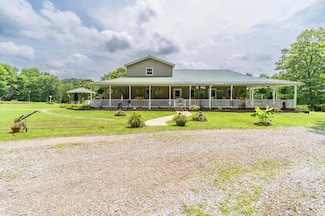 1490 Millers Ln, Waverly, OH 45690