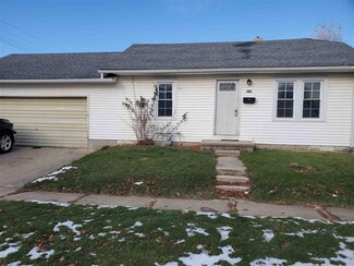 517 E Short St, Winchester, IN 47394
