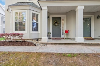 571 Seahorse Run, Chesapeake, VA 23320