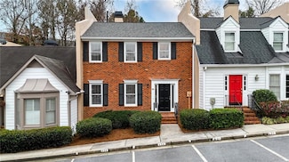 935 Lenox Hill Ct NE, Atlanta, GA 30324