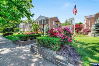 374 E Ridgewood Ave Unit 2, Ridgewood, NJ 07450