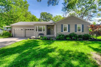 5219 Aberdeen Rd, Fairway, KS 66205