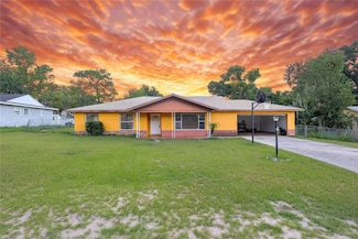 606 Water Rd, Ocala, FL 34472