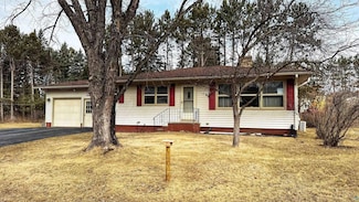 1209 Dewey Ave, Cloquet, MN 55720