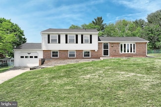 49 Glenna Dr, Delta, PA 17314