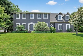 14576 Old Farm Rd, Granger, IN 46530
