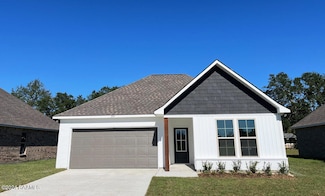 204 Nandina Dr, Scott, LA 70583