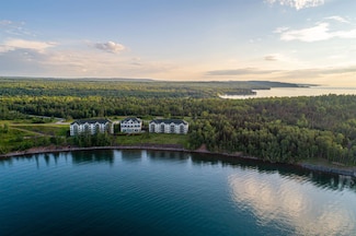 1412 #5-302a Burlington Rd, Two Harbors, MN 55616