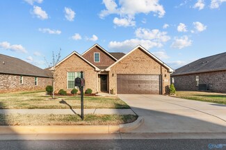 132 Fall Meadow Dr, Harvest, AL 35749