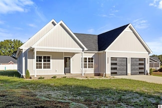 550 Wiswell Rd W, Murray, KY 42071