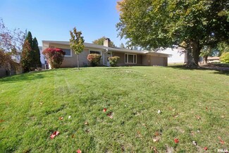 3416 22nd St, Rock Island, IL 61201