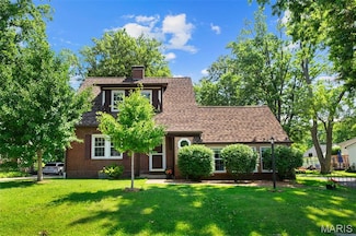 816 S Sappington Rd, Saint Louis, MO 63126