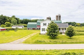 147 Spath Rd, Other, AK 99999