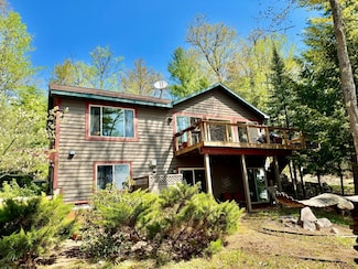 8404 Squirrel Lake Rd, Minocqua, WI 54548