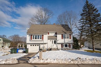 6 Calvert Cir, Manchester, NH 03103
