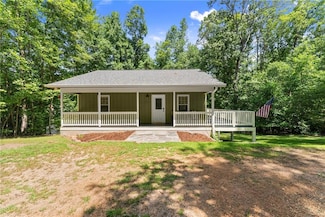 31 Pine Rd, Dahlonega, GA 30533