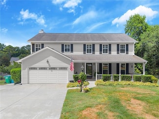 1083 Wash Lee Dr SW, Lilburn, GA 30047