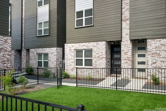 210 W Poplar St Unit 104, San Antonio, TX 78212