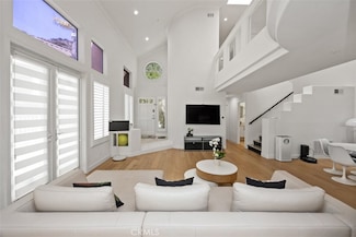 1872 Caminito de la Narcissa, Glendale, CA 91208