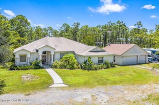 1725 Benjamin Rd, Malabar, FL 32950